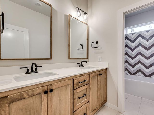 664 Paris Avenue, Piedmont, OK 73078