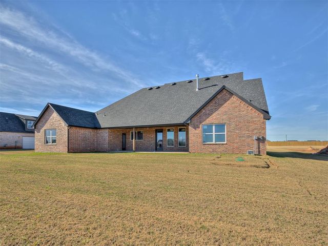 664 Paris Avenue, Piedmont, OK 73078