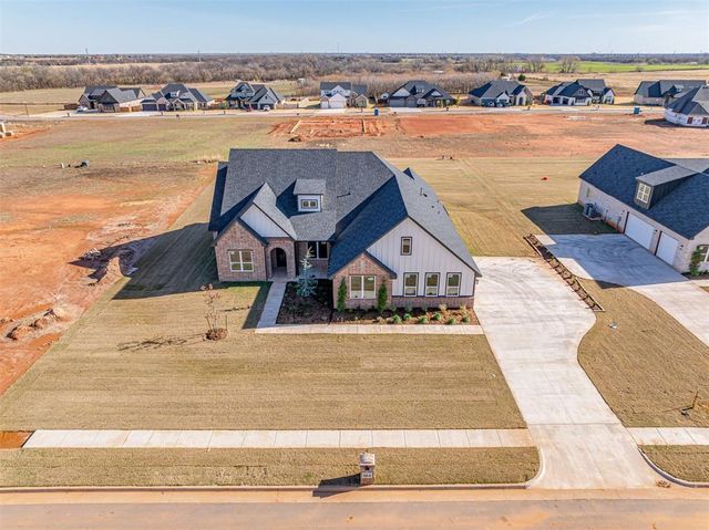 664 Paris Avenue, Piedmont, OK 73078