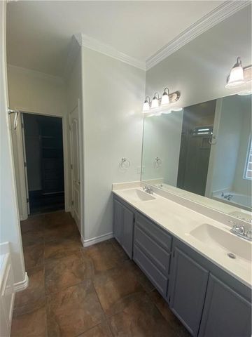 3214 Quail Run Dr, Corpus Christi, TX 78414
