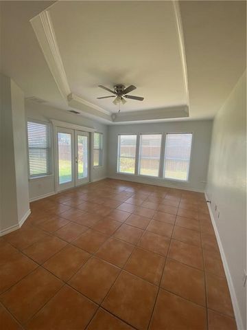 3214 Quail Run Dr, Corpus Christi, TX 78414