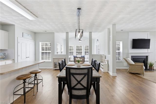 1058 Snead DR, Suffolk, VA 23434