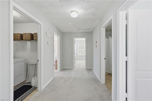 1058 Snead DR, Suffolk, VA 23434