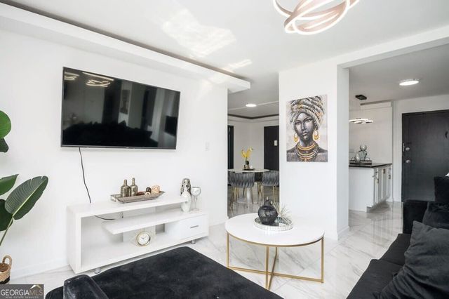 215 Piedmont Avenue NE 707, Atlanta, GA 30308