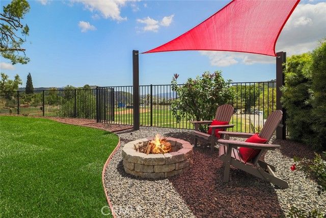 26120 Adamor Road, Calabasas, CA 91302