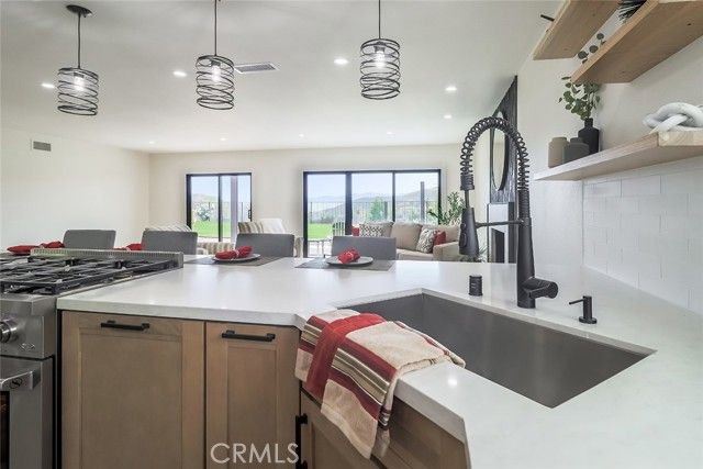 26120 Adamor Road, Calabasas, CA 91302