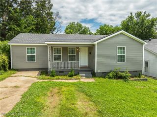 614 12th Street, Van Buren, AR 72956