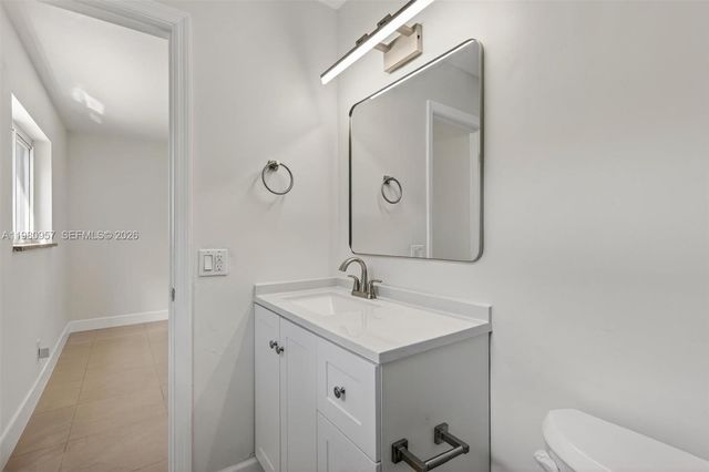 6740 Arthur St, Hollywood, FL 33024