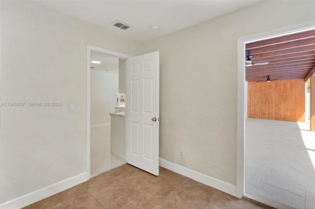 6740 Arthur St, Hollywood, FL 33024