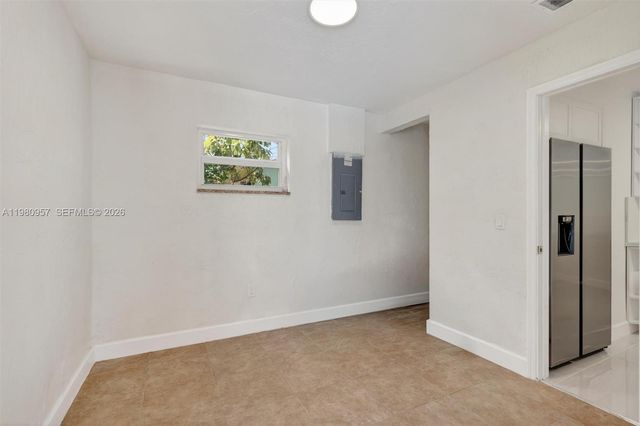 6740 Arthur St, Hollywood, FL 33024