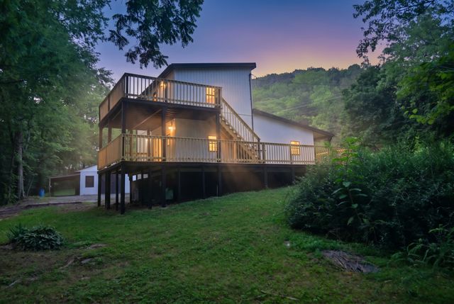 2627 Auburntown Rd, Woodbury, TN 37190