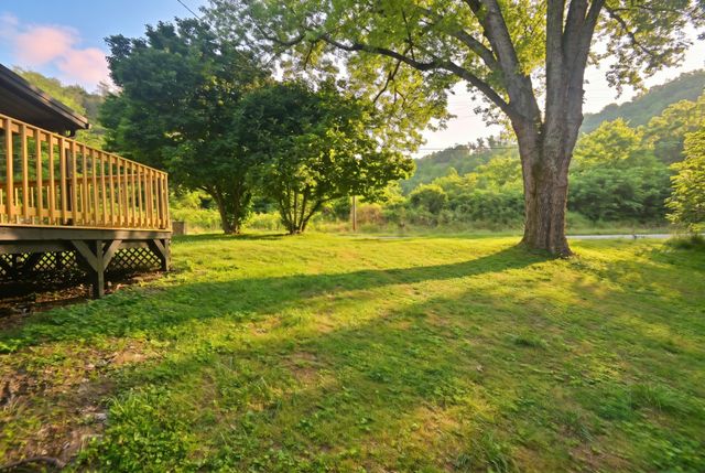 2627 Auburntown Rd, Woodbury, TN 37190