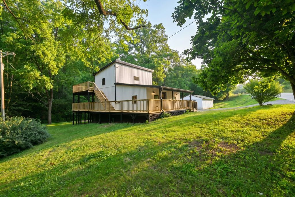 2627 Auburntown Rd, Woodbury, TN 37190
