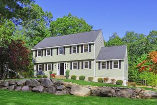 10 Wedgewood, Andover, MA 01810