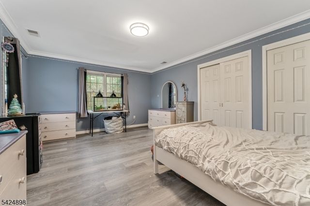 1 Delaware Rd, Readington Twp., NJ 08889