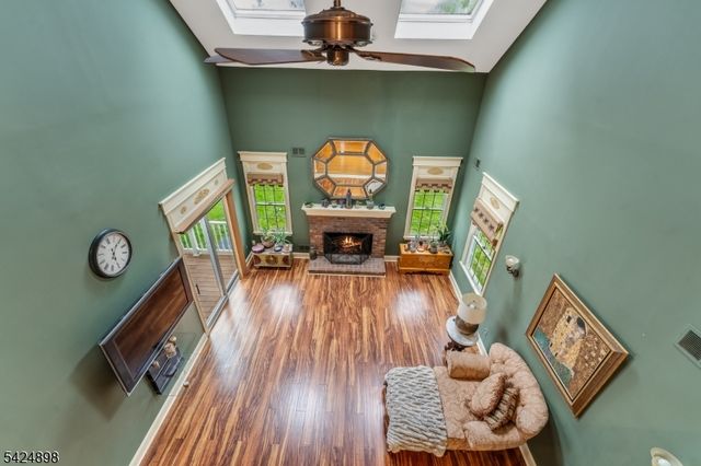 1 Delaware Rd, Readington Twp., NJ 08889