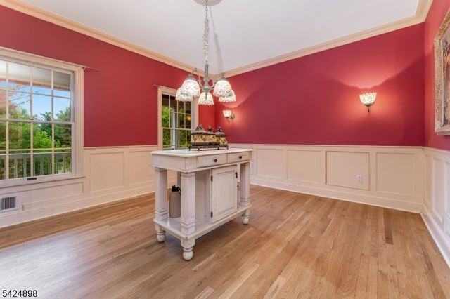 1 Delaware Rd, Readington Twp., NJ 08889