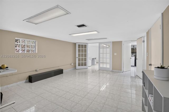 20310 NE 14th Ave, Miami, FL 33179