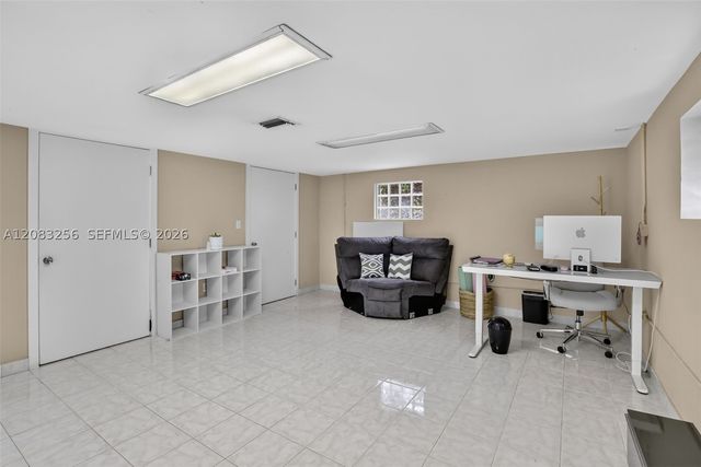 20310 NE 14th Ave, Miami, FL 33179