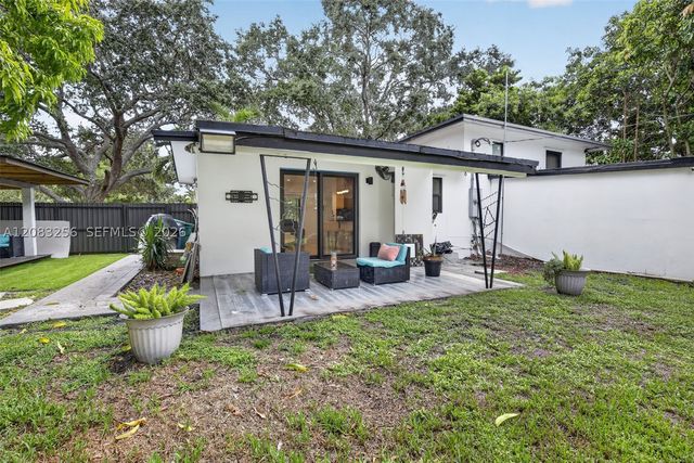20310 NE 14th Ave, Miami, FL 33179