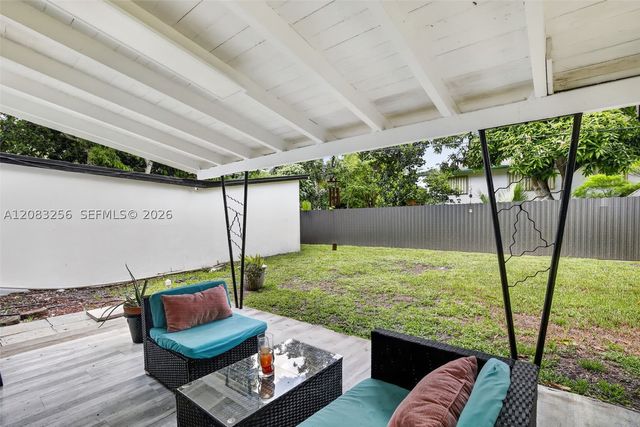 20310 NE 14th Ave, Miami, FL 33179