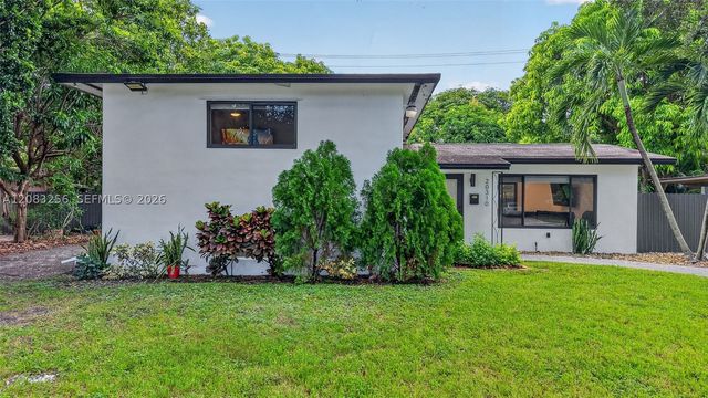 20310 NE 14th Ave, Miami, FL 33179