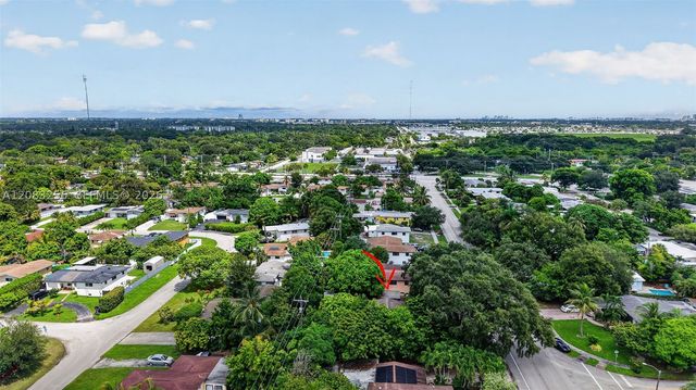 20310 NE 14th Ave, Miami, FL 33179