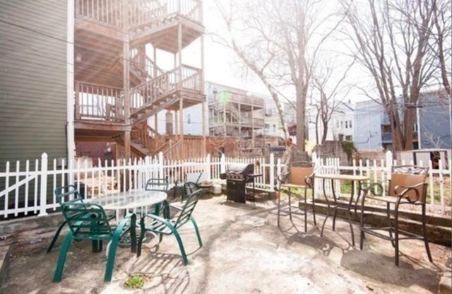 837.5 E 2nd St 1, Boston, MA 02127