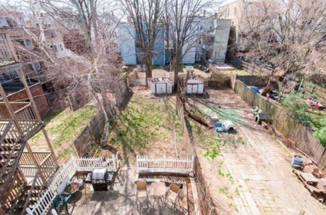 837.5 E 2nd St 1, Boston, MA 02127