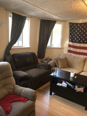 837.5 E 2nd St 1, Boston, MA 02127