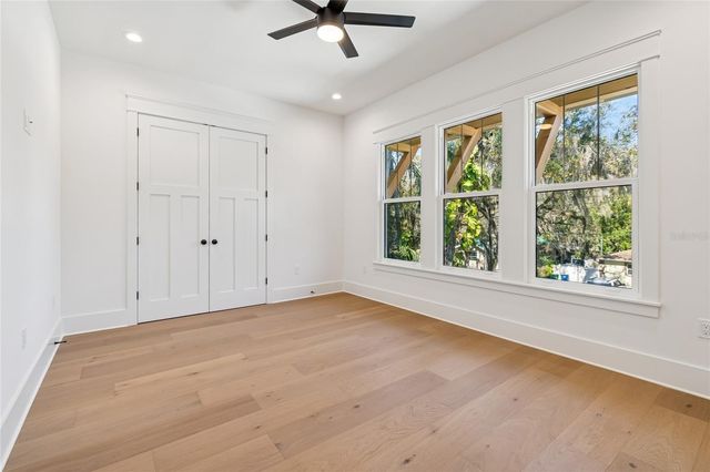 1709 E HENRY AVENUE, Tampa, FL 33610