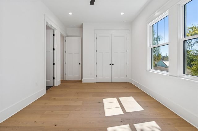 1709 E HENRY AVENUE, Tampa, FL 33610