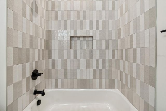 1709 E HENRY AVENUE, Tampa, FL 33610