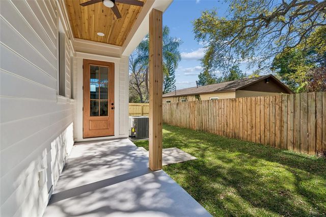 1709 E HENRY AVENUE, Tampa, FL 33610