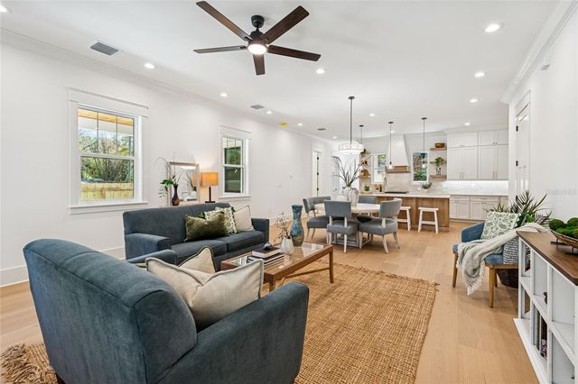 1709 E HENRY AVENUE, Tampa, FL 33610