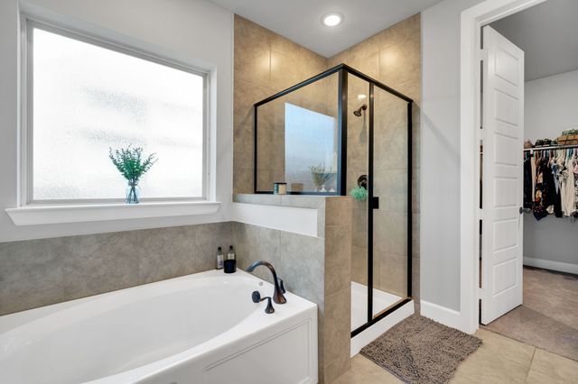 7412 Winterbloom Way, Fort Worth, TX 76123