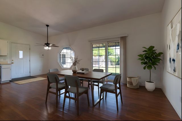 2631 W Royal Oaks Drive W, Visalia, CA 93277