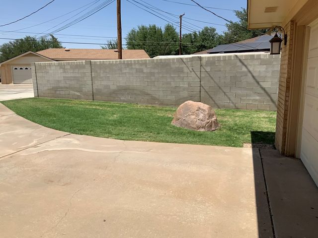 2927 Kirkwood Dr, Odessa, TX 79762