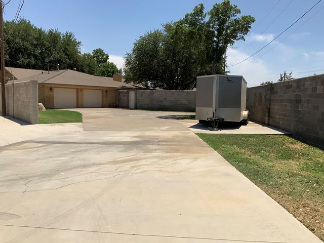 2927 Kirkwood Dr, Odessa, TX 79762