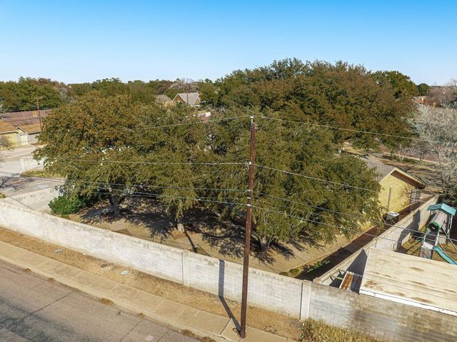 2927 Kirkwood Dr, Odessa, TX 79762