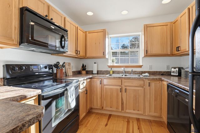 21158 LAST CHANCE TRAIL, Lead, SD 57754