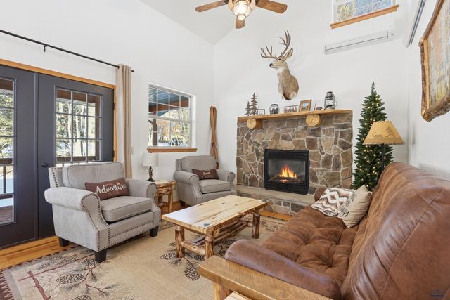 21158 LAST CHANCE TRAIL, Lead, SD 57754