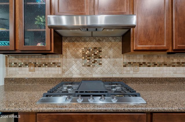 2762 E CAROB Drive, Gilbert, AZ 85298