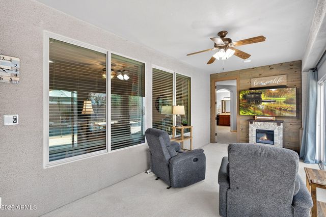 2762 E CAROB Drive, Gilbert, AZ 85298