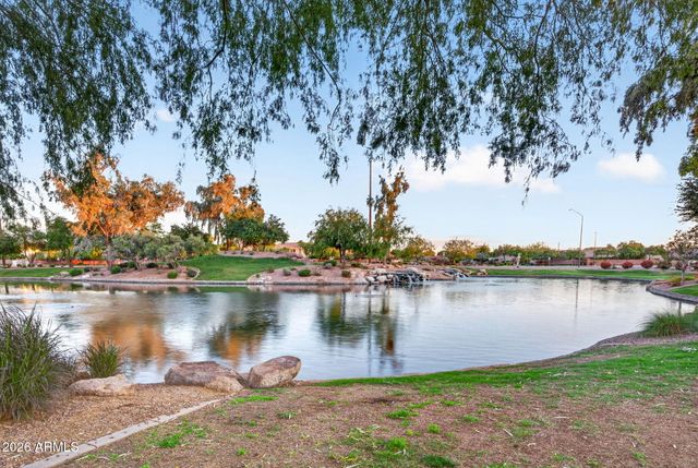 2762 E CAROB Drive, Gilbert, AZ 85298
