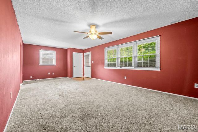 323 Brookside Drive, Caseyville, IL 62232
