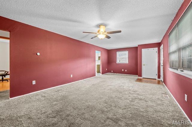 323 Brookside Drive, Caseyville, IL 62232