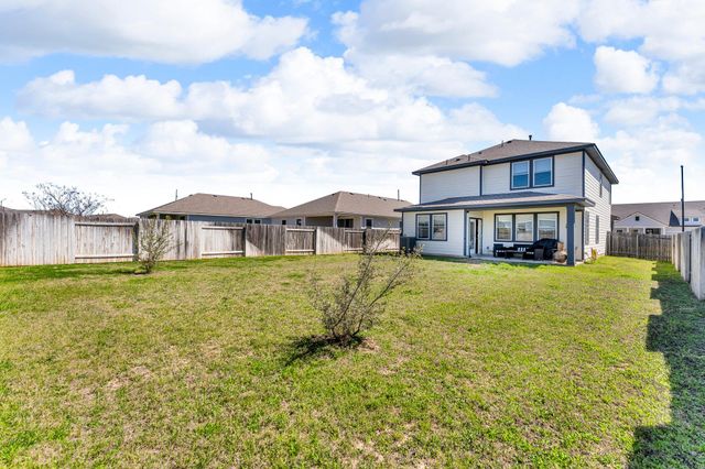 306 Cold Spring LOOP, Bastrop, TX 78602