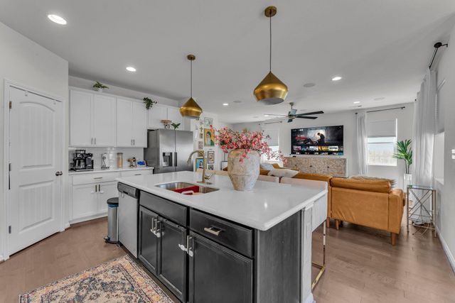 306 Cold Spring LOOP, Bastrop, TX 78602