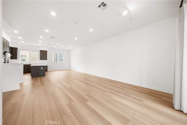 312 Tank, Irvine, CA 92618